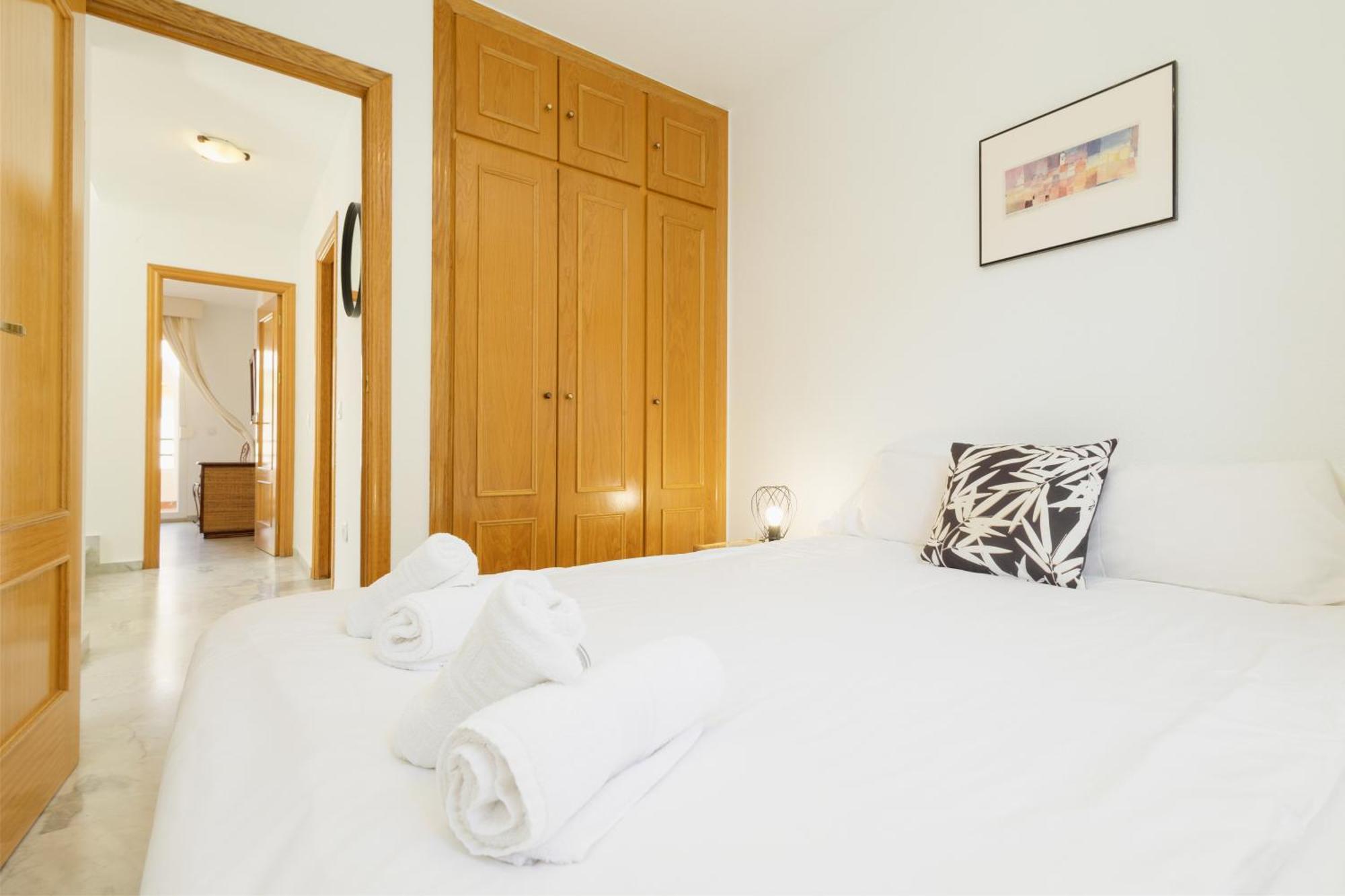 Ferienhaus Beautiful Townhouse Walking Distance To The In Costabella,