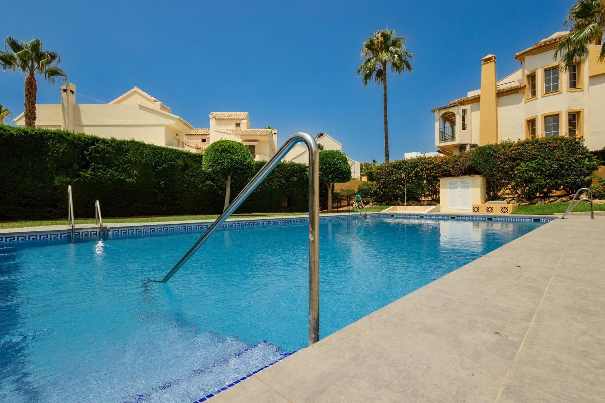 Ferienhaus Beautiful Townhouse Walking Distance To The In Costabella,