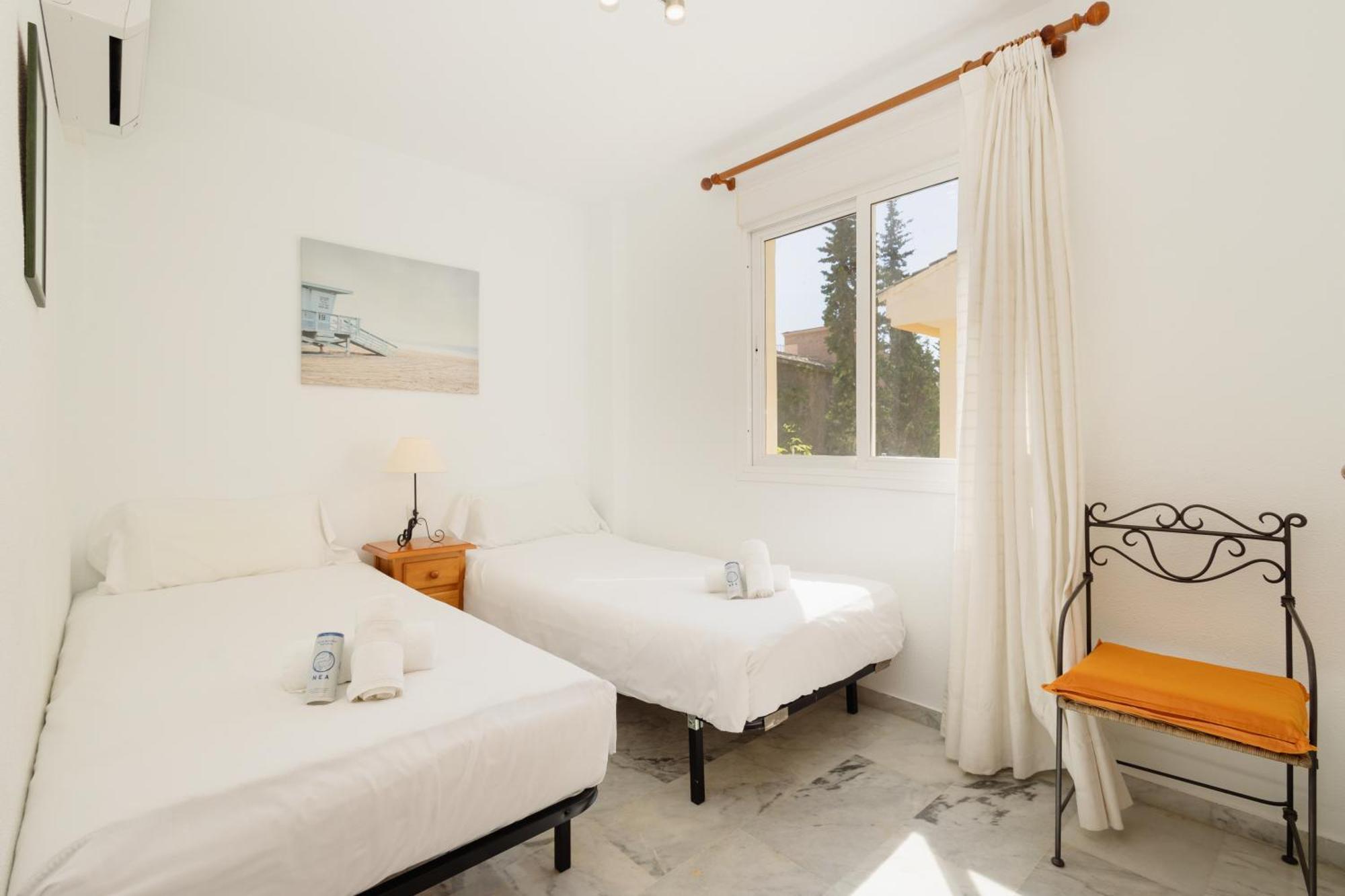 Ferienhaus Beautiful Townhouse Walking Distance To The In Costabella, *